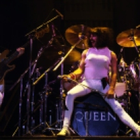 queen-live-at-the-works-tour